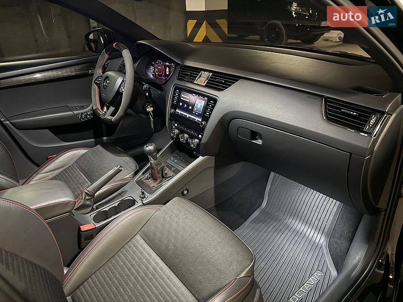 Лифтбек Skoda Octavia 2014 в Днепре