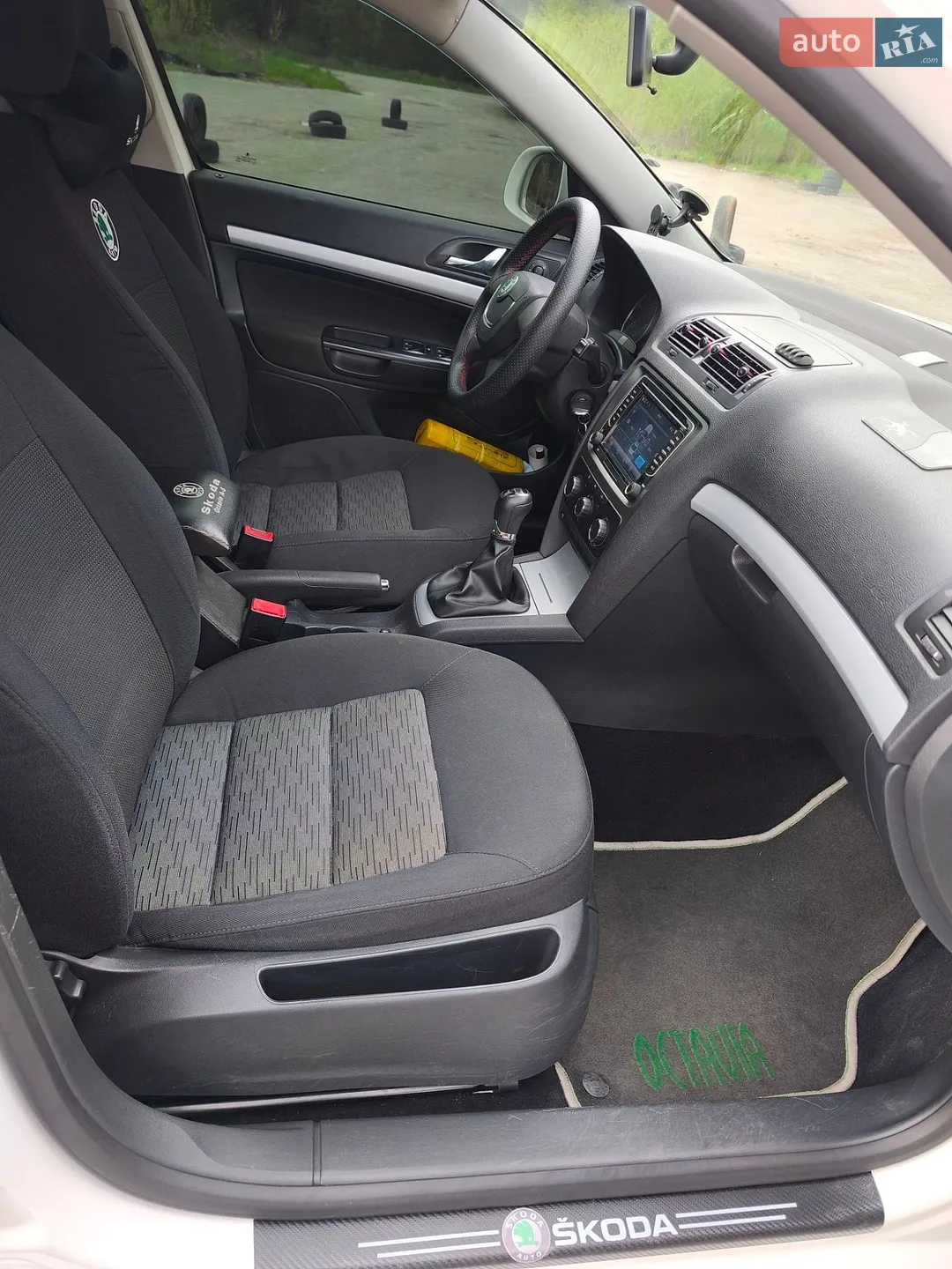 2011 Skoda Octavia - мініатюра 8