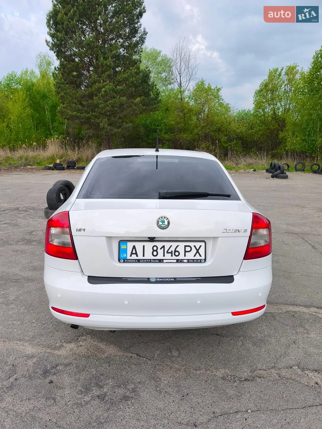 2011 Skoda Octavia - мініатюра 12
