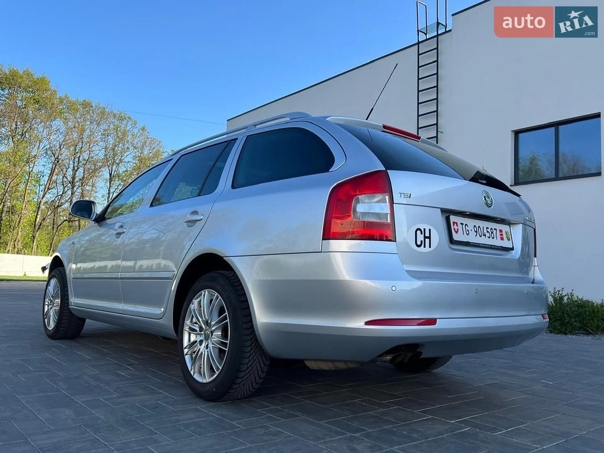 2010 Skoda Octavia - мініатюра 28
