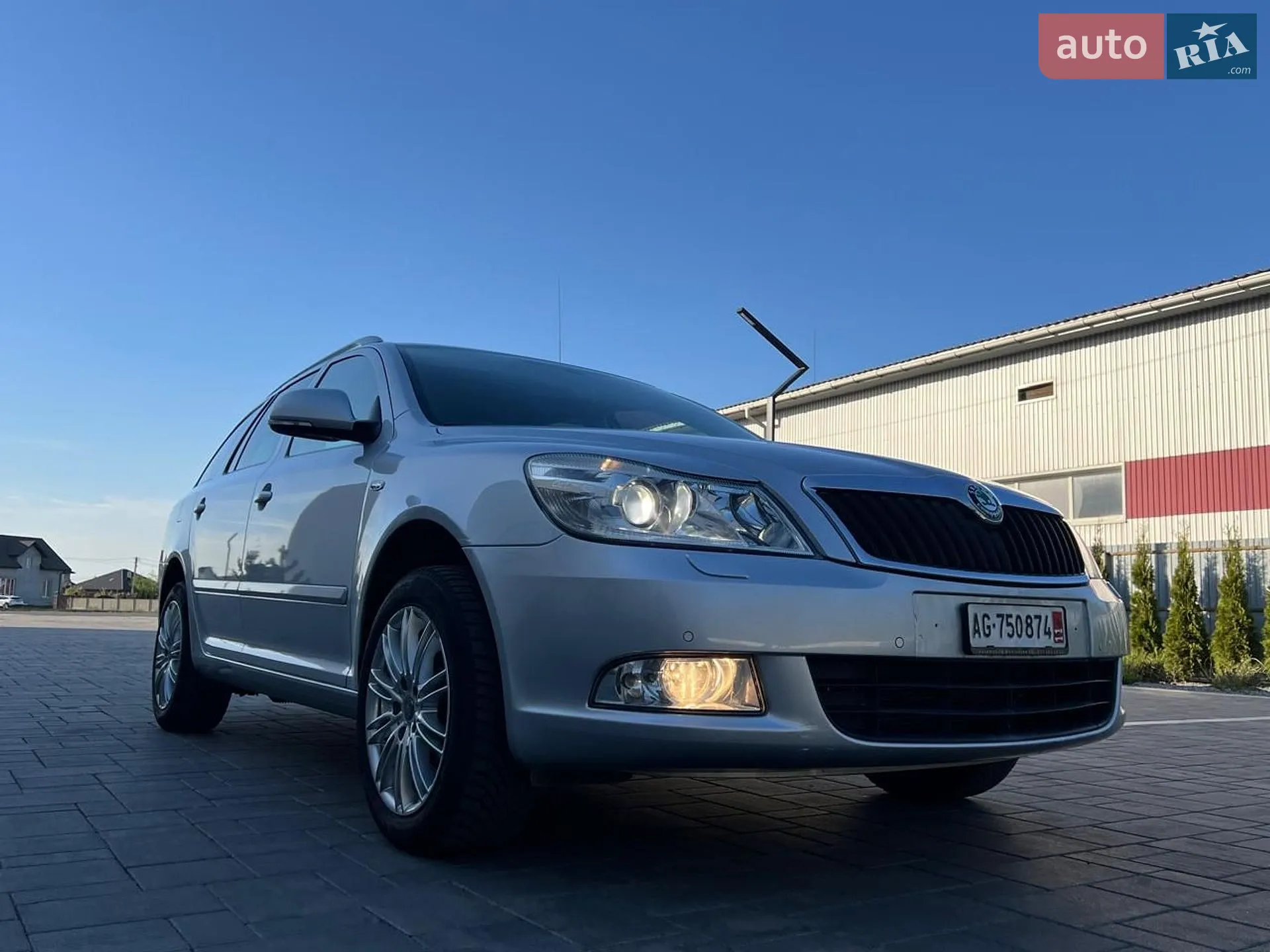 2010 Skoda Octavia - мініатюра 31