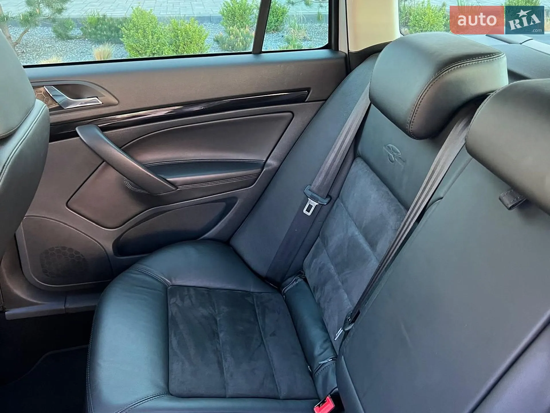 2010 Skoda Octavia - мініатюра 144