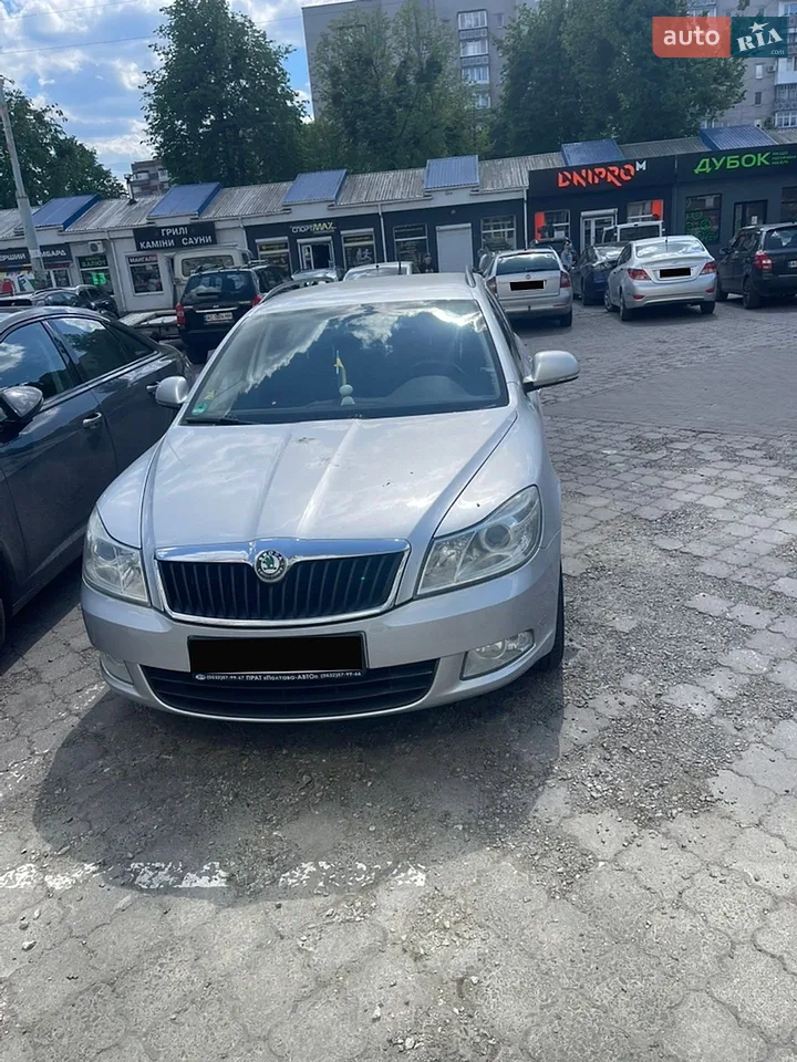 2010 Skoda Octavia - мініатюра 19