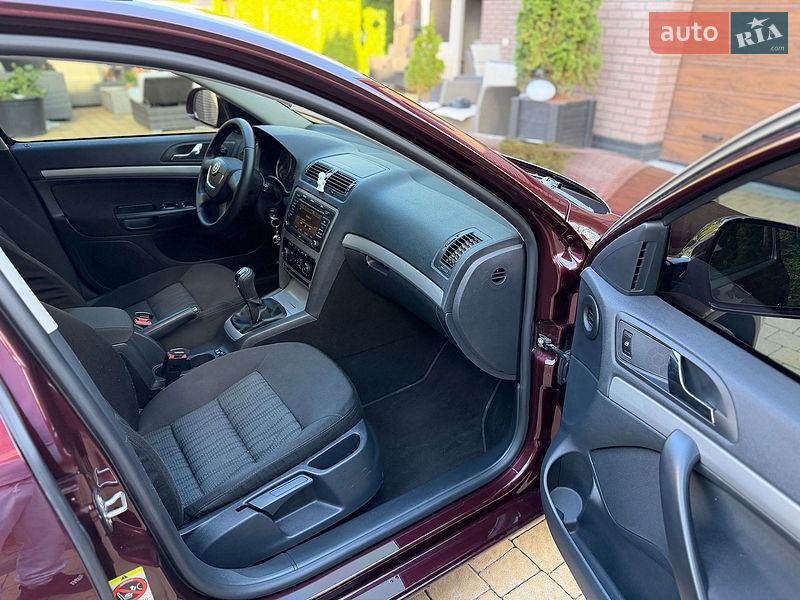 Универсал Skoda Octavia 2011 в Радивилове