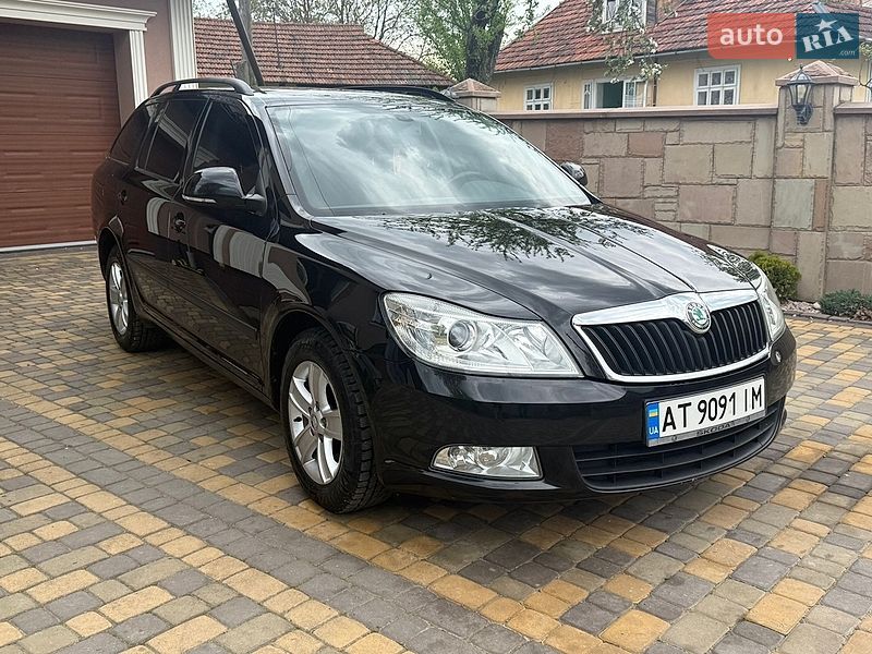 Skoda Octavia 2012 Skoda Octavia 2012