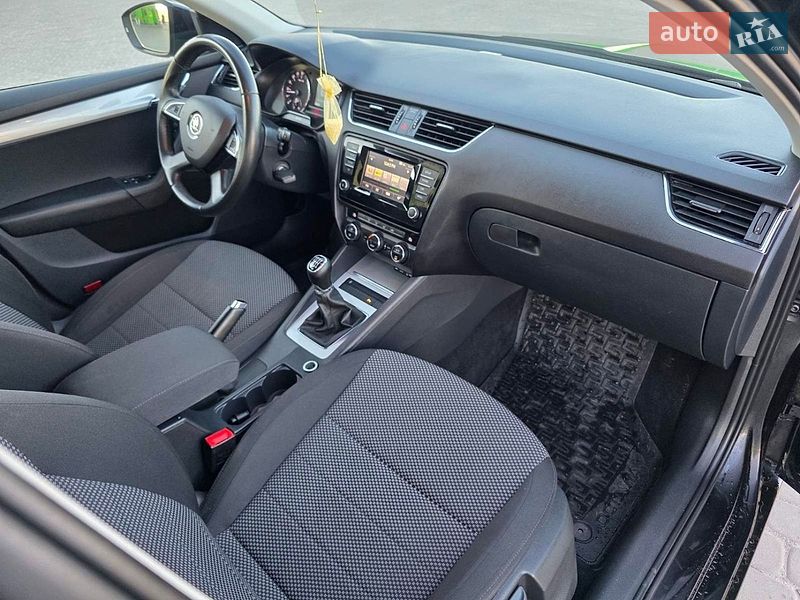 Универсал Skoda Octavia 2015 в Тернополе