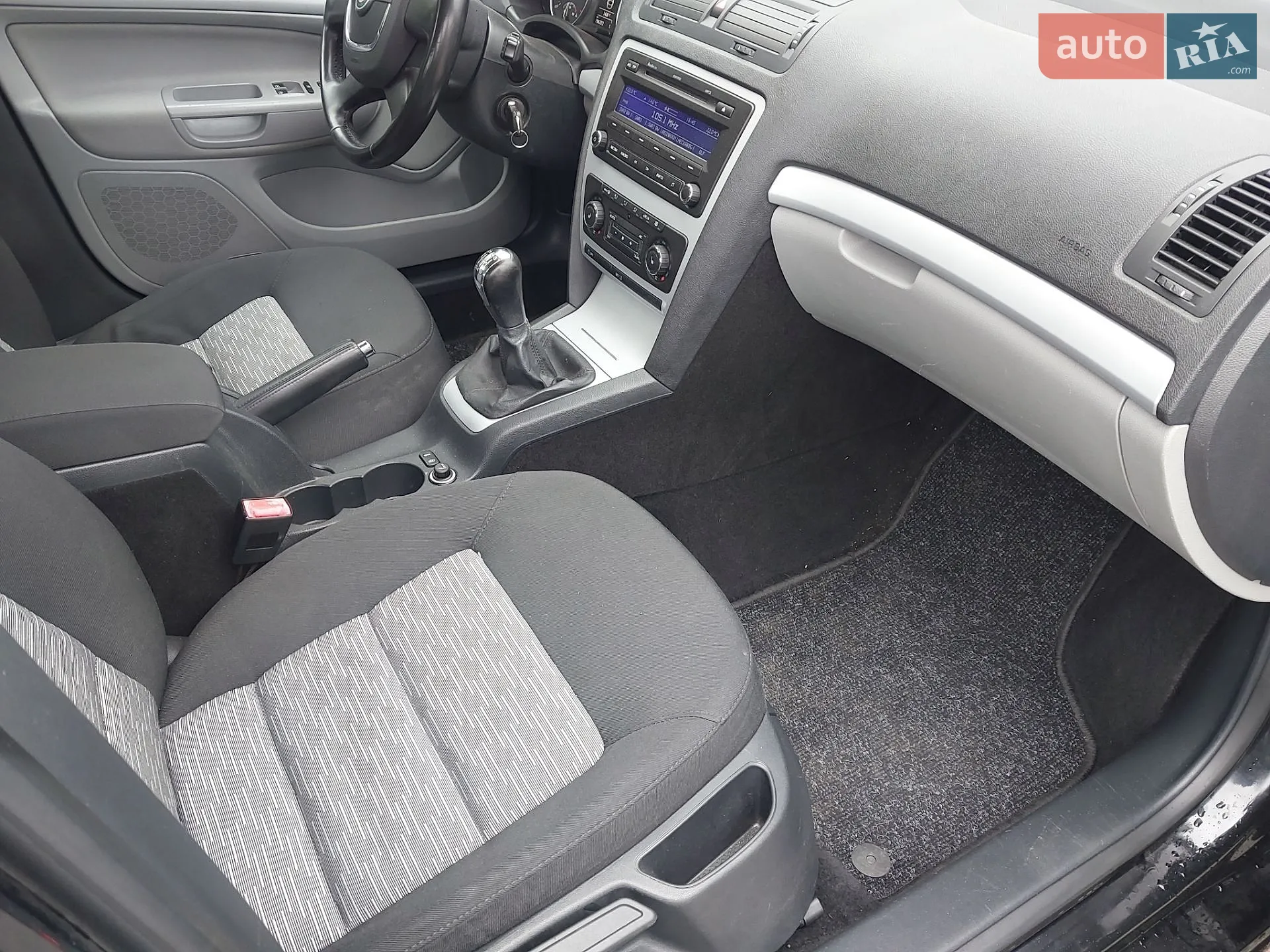 2011 Skoda Octavia - мініатюра 10