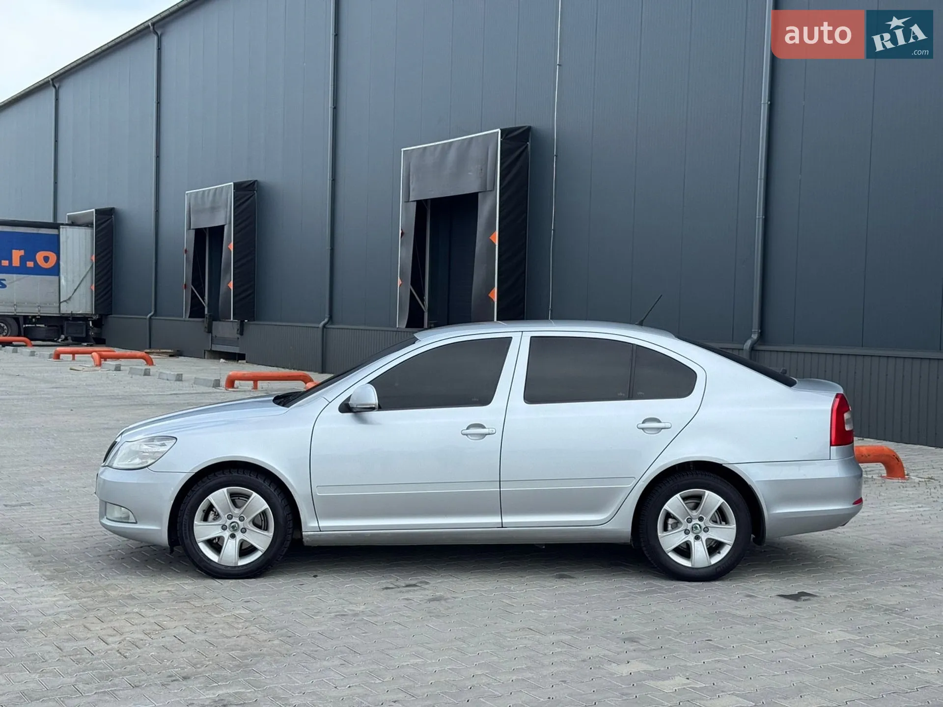 2011 Skoda Octavia - мініатюра 11
