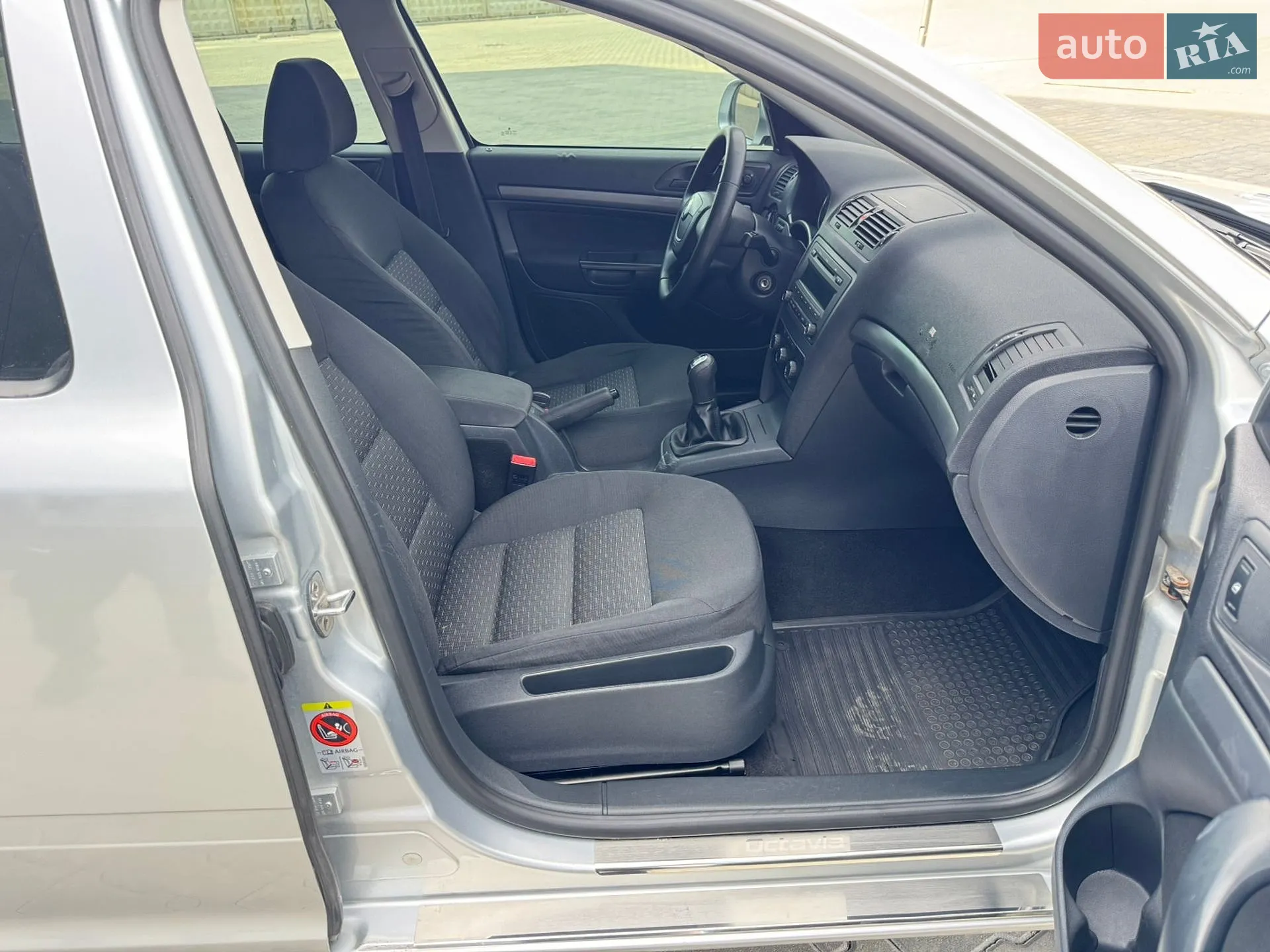 2011 Skoda Octavia - мініатюра 29