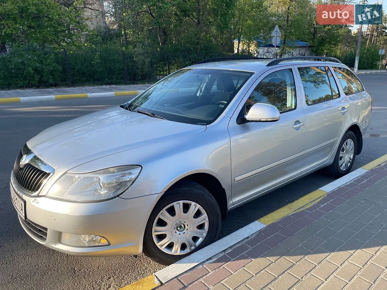 2010 Skoda Octavia - мініатюра 31