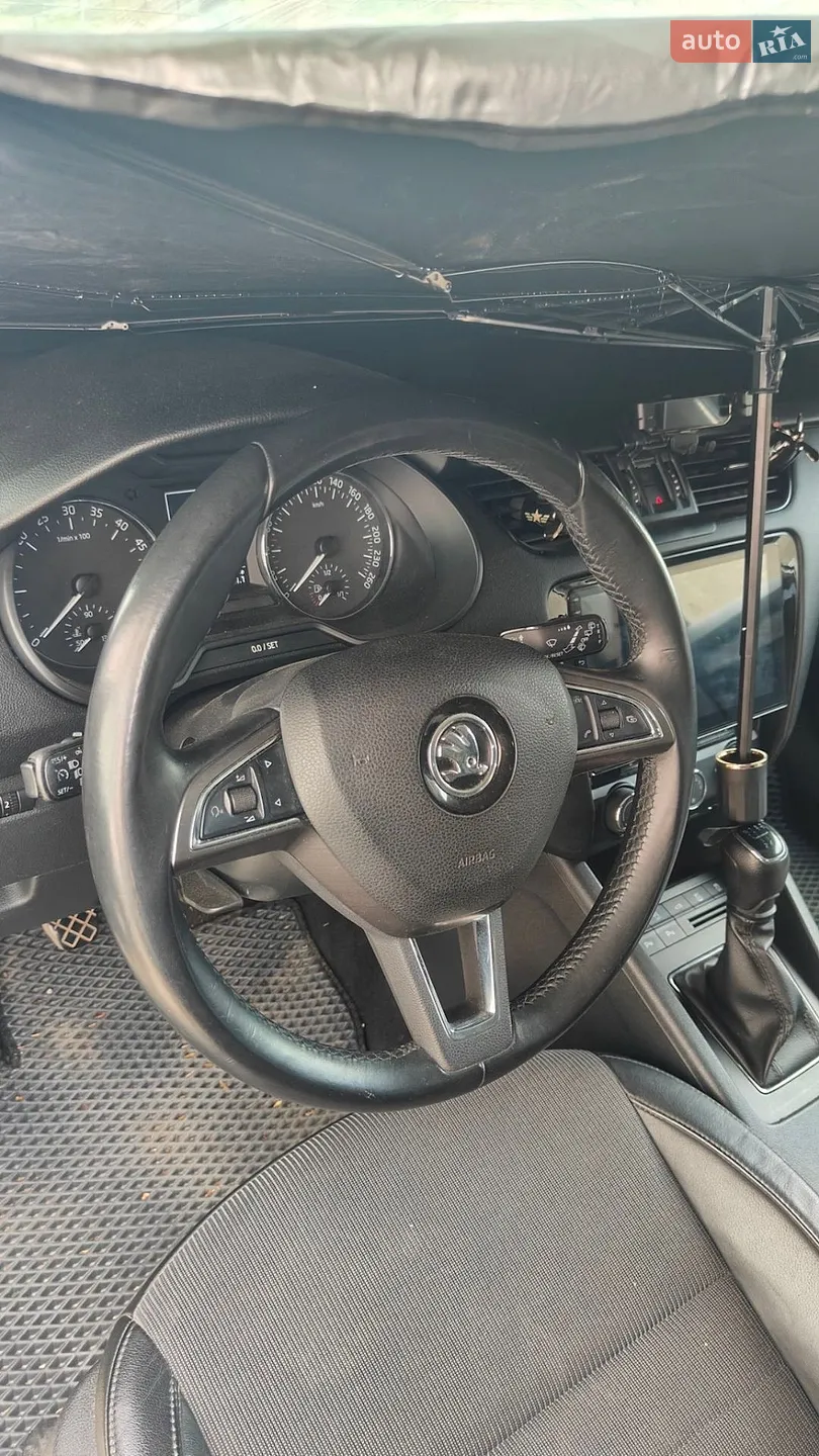 2016 Skoda Octavia - мініатюра 9