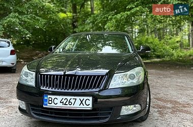 Лифтбек Skoda Octavia 2009 в Львове