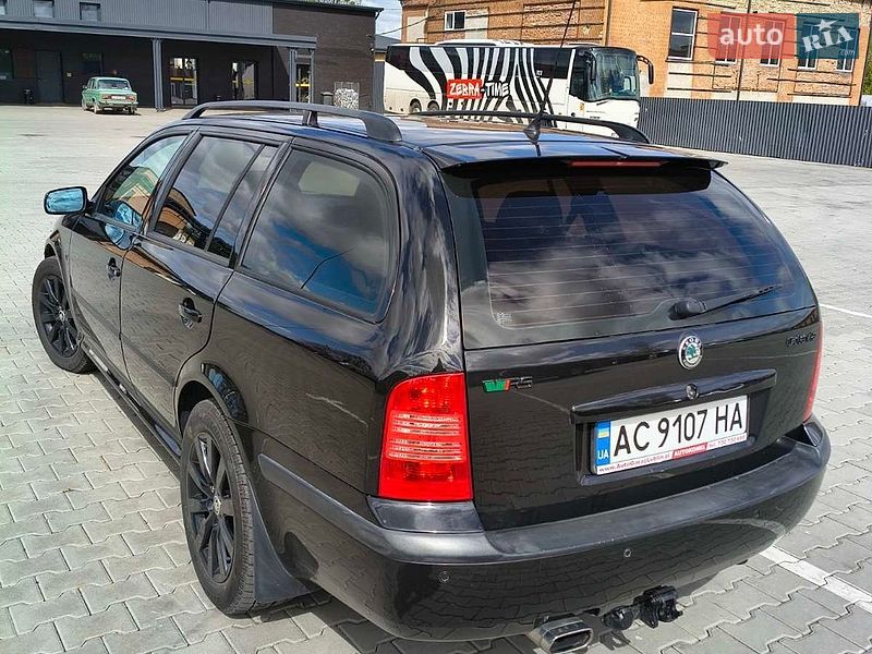 Универсал Skoda Octavia 2003 в Нововолынске