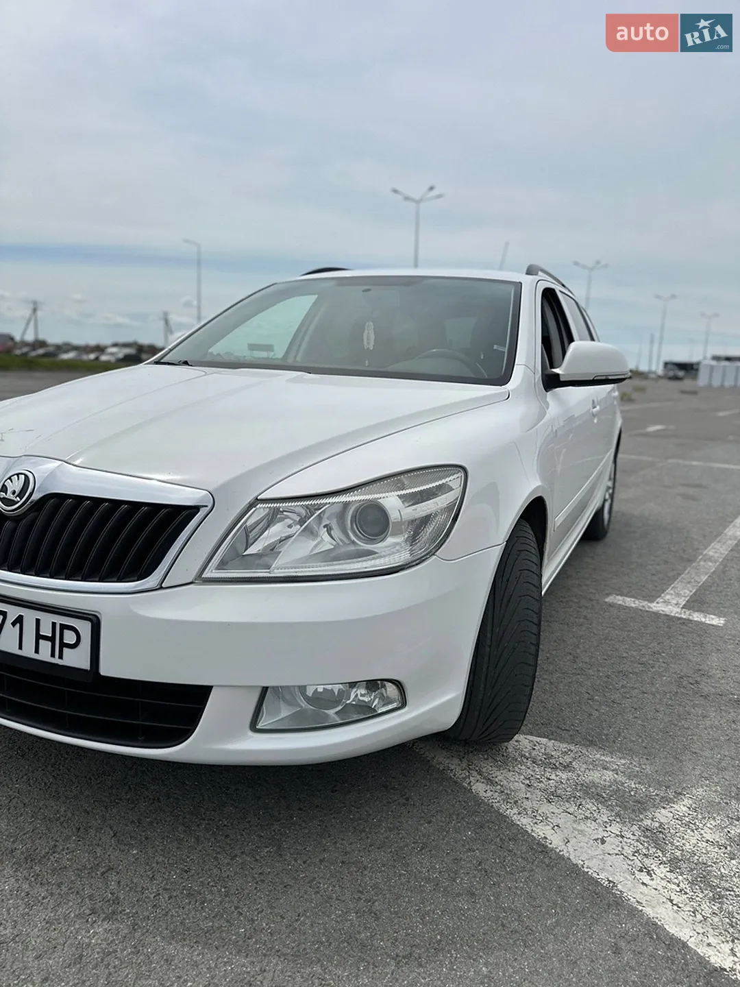 2010 Skoda Octavia - мініатюра 8