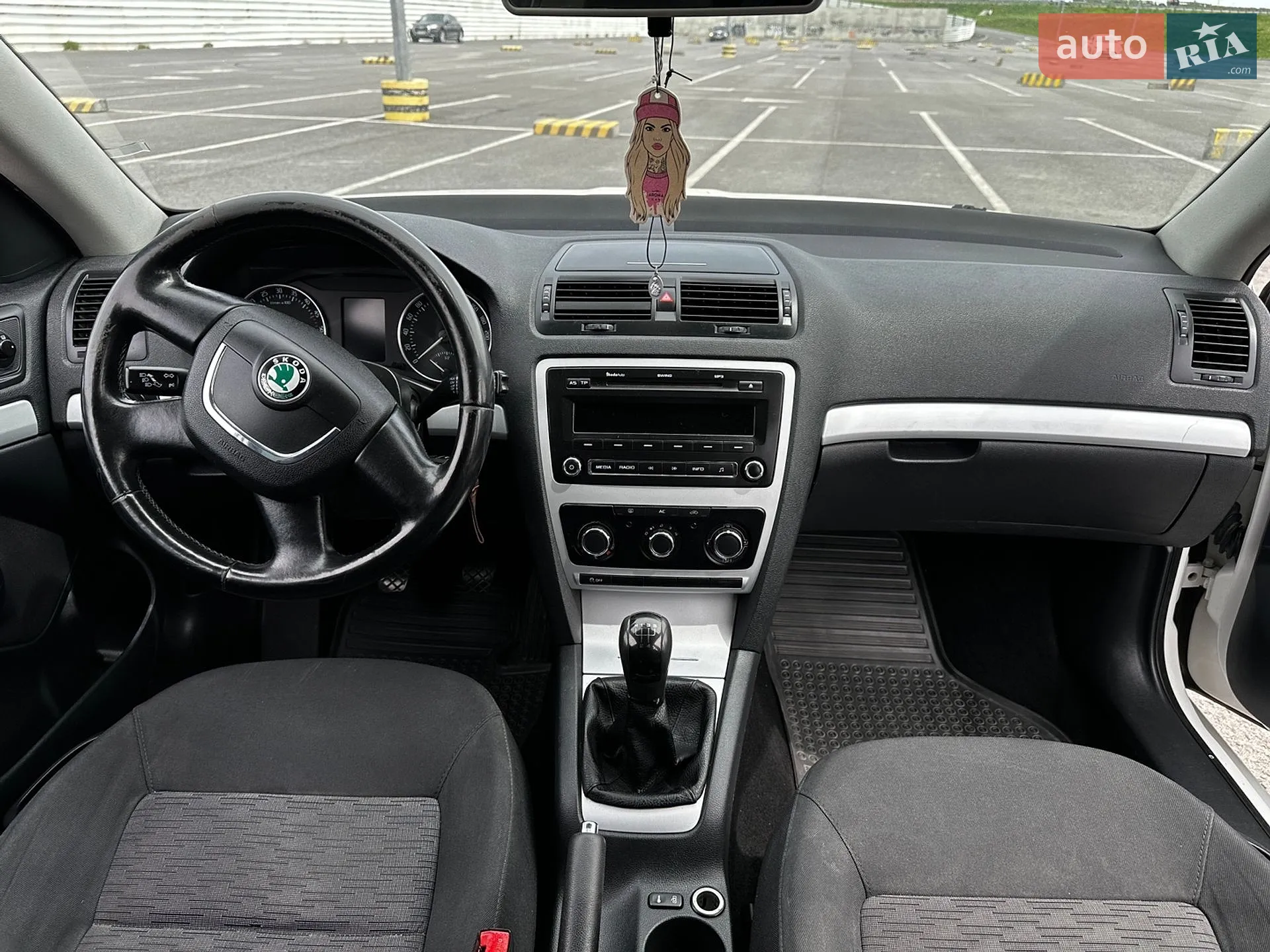 2010 Skoda Octavia - мініатюра 14
