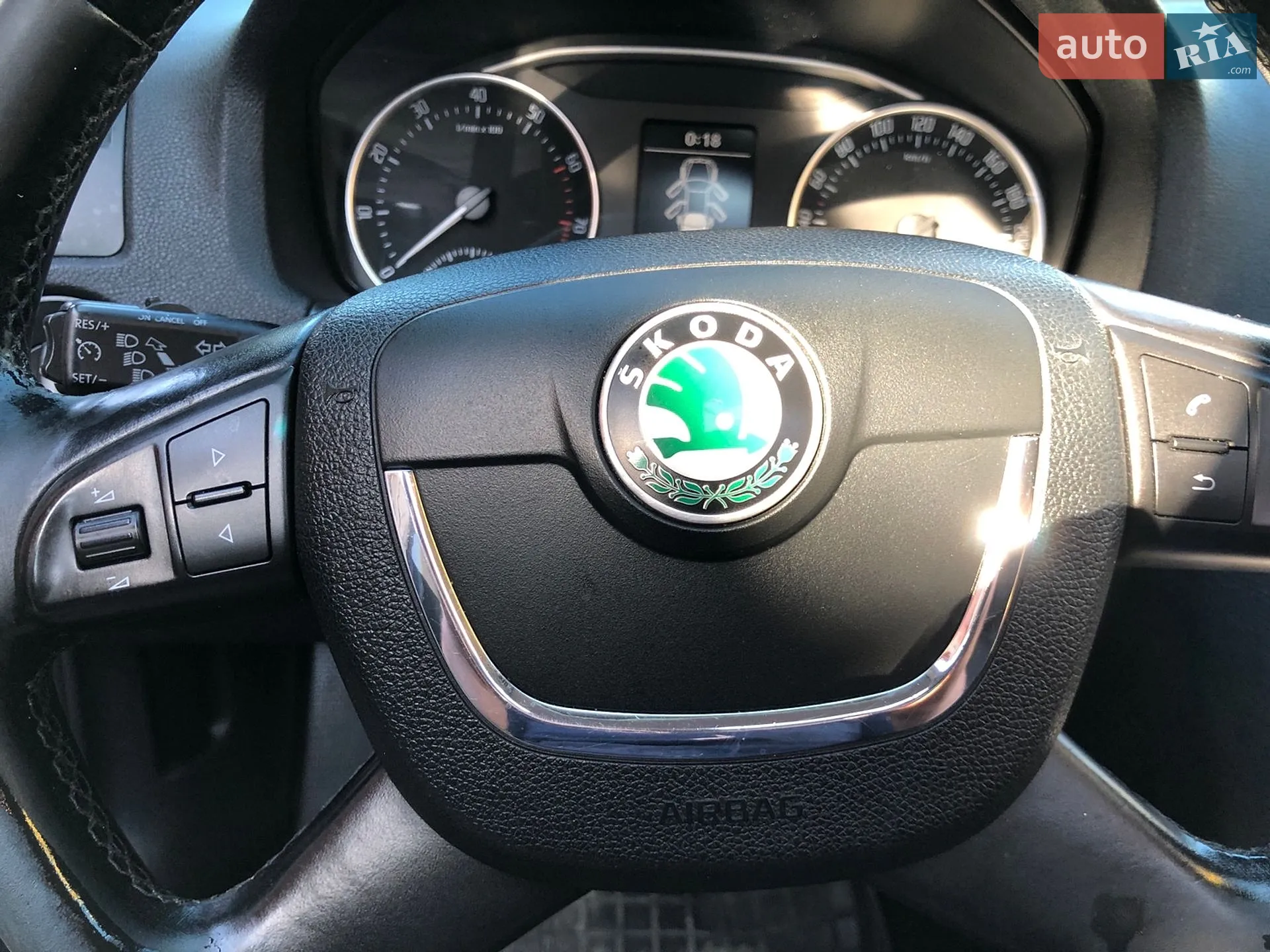 2011 Skoda Octavia - мініатюра 9