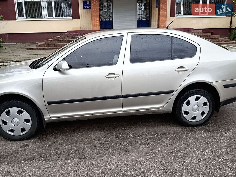 Лифтбек Skoda Octavia 2005 в Кропивницком