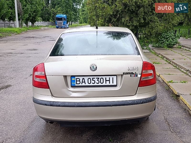 Лифтбек Skoda Octavia 2005 в Кропивницком