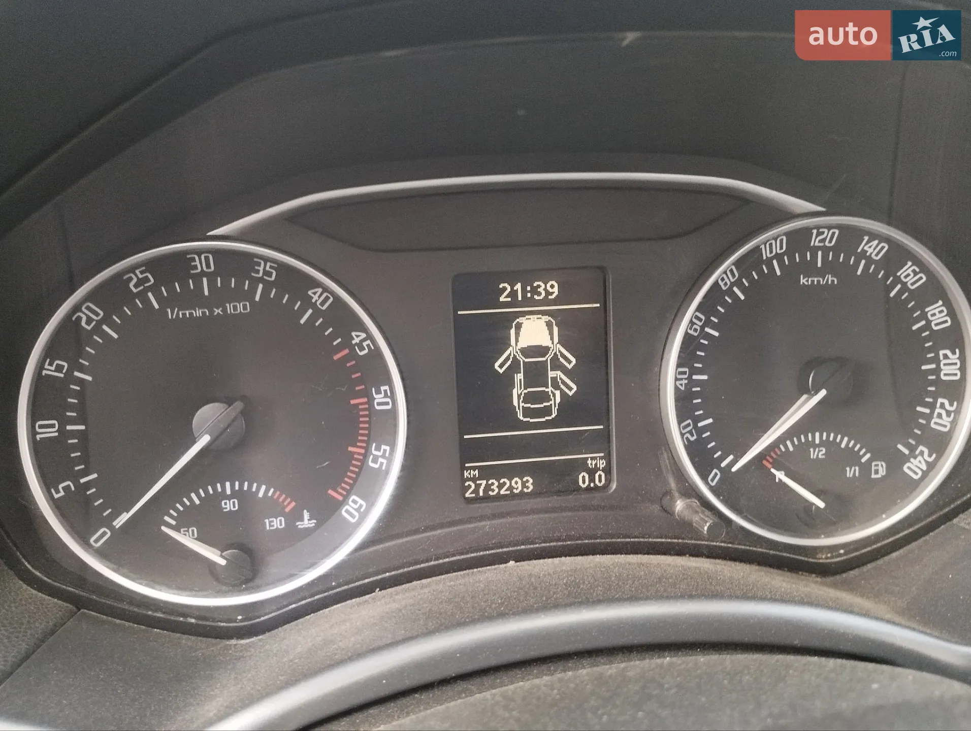 2010 Skoda Octavia - мініатюра 9