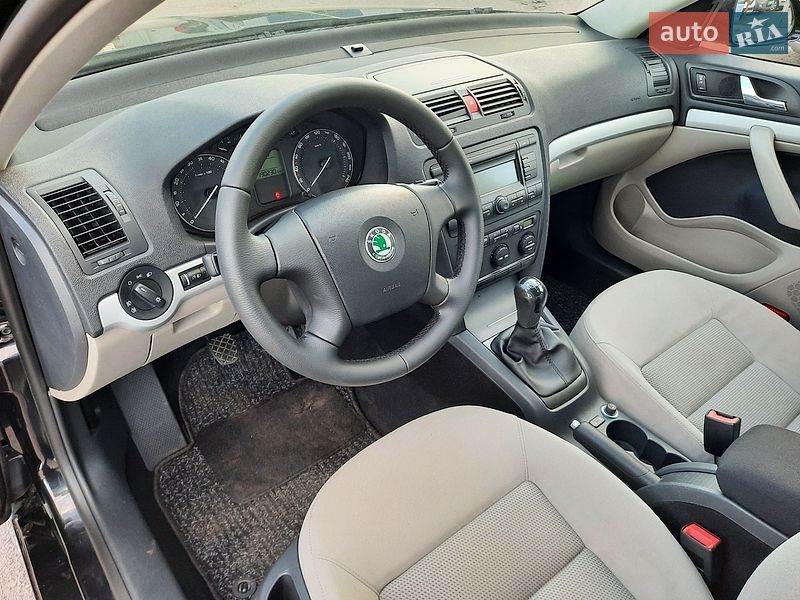 Универсал Skoda Octavia 2008 в Полтаве