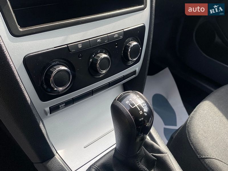 Лифтбек Skoda Octavia 2009 в Луцке