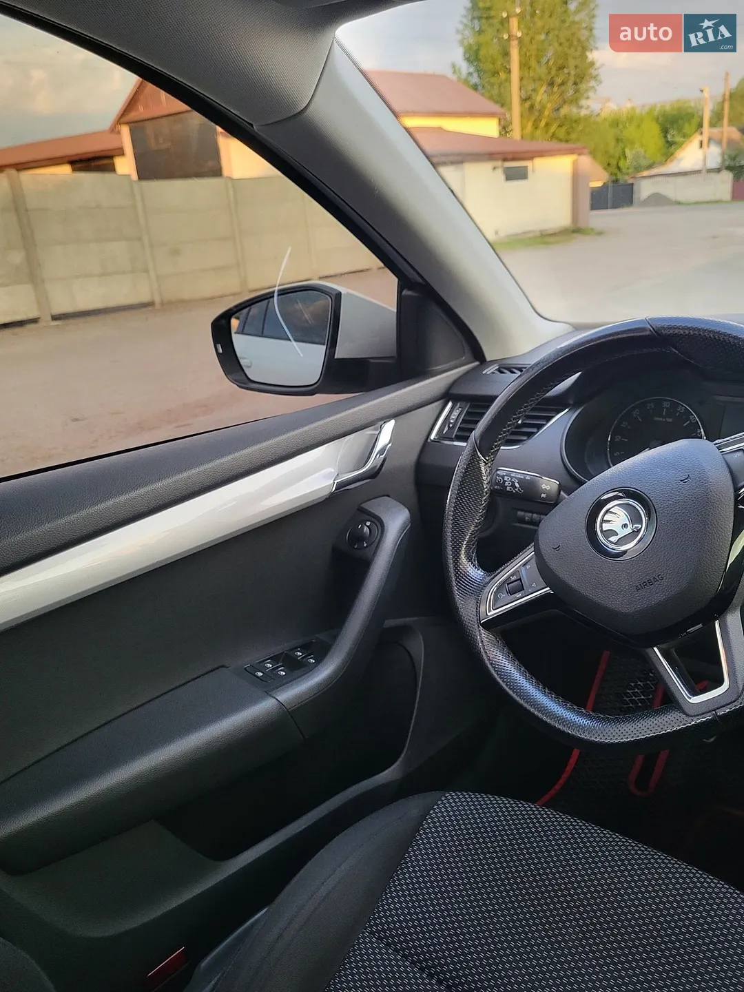 2015 Skoda Octavia - мініатюра 14