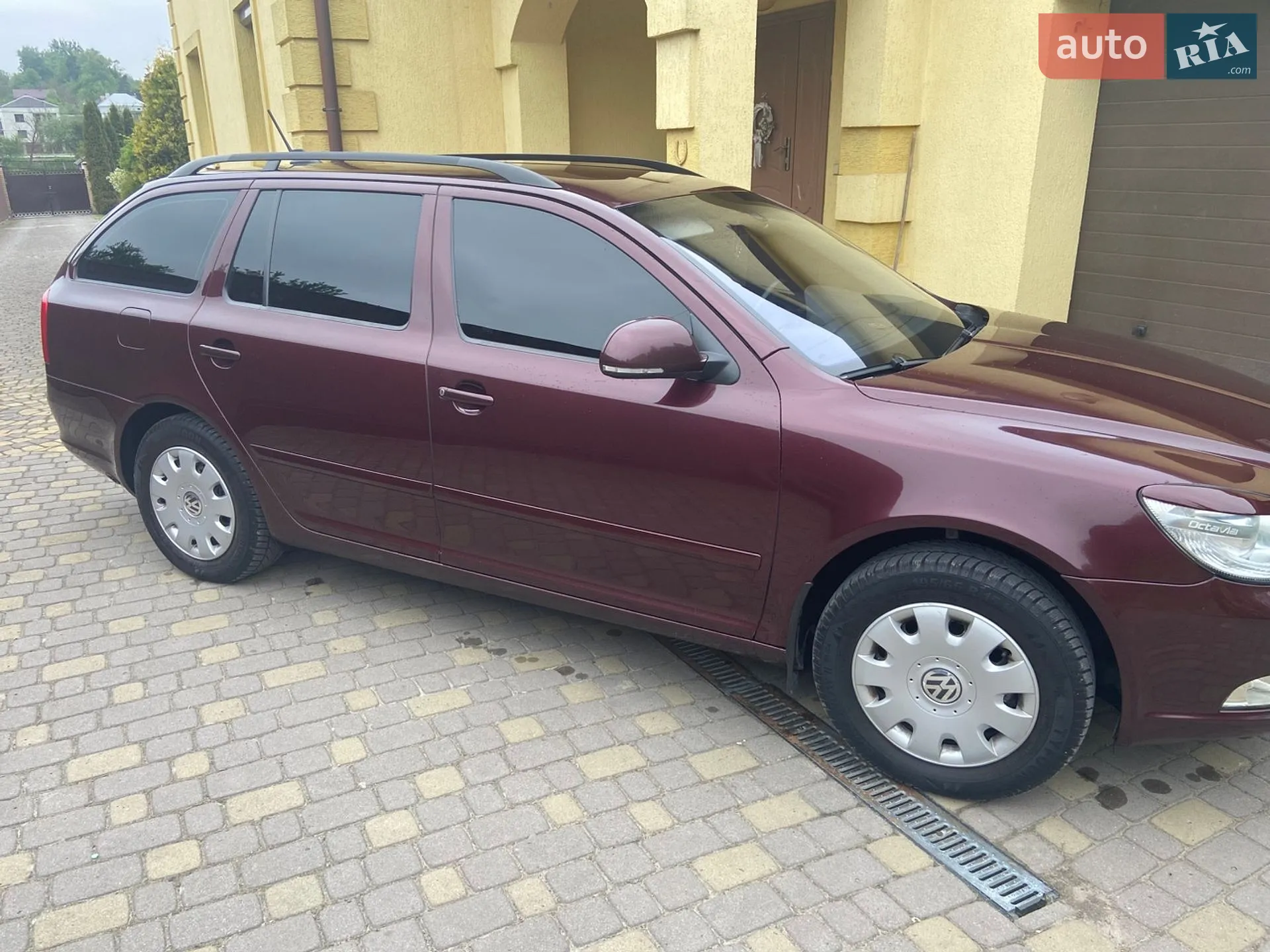 2010 Skoda Octavia - мініатюра 7