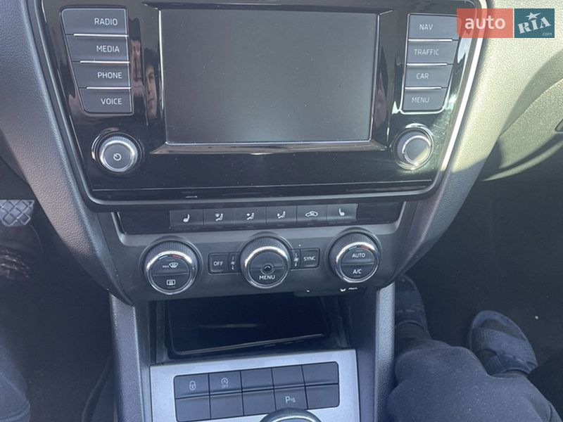 Универсал Skoda Octavia 2016 в Ровно