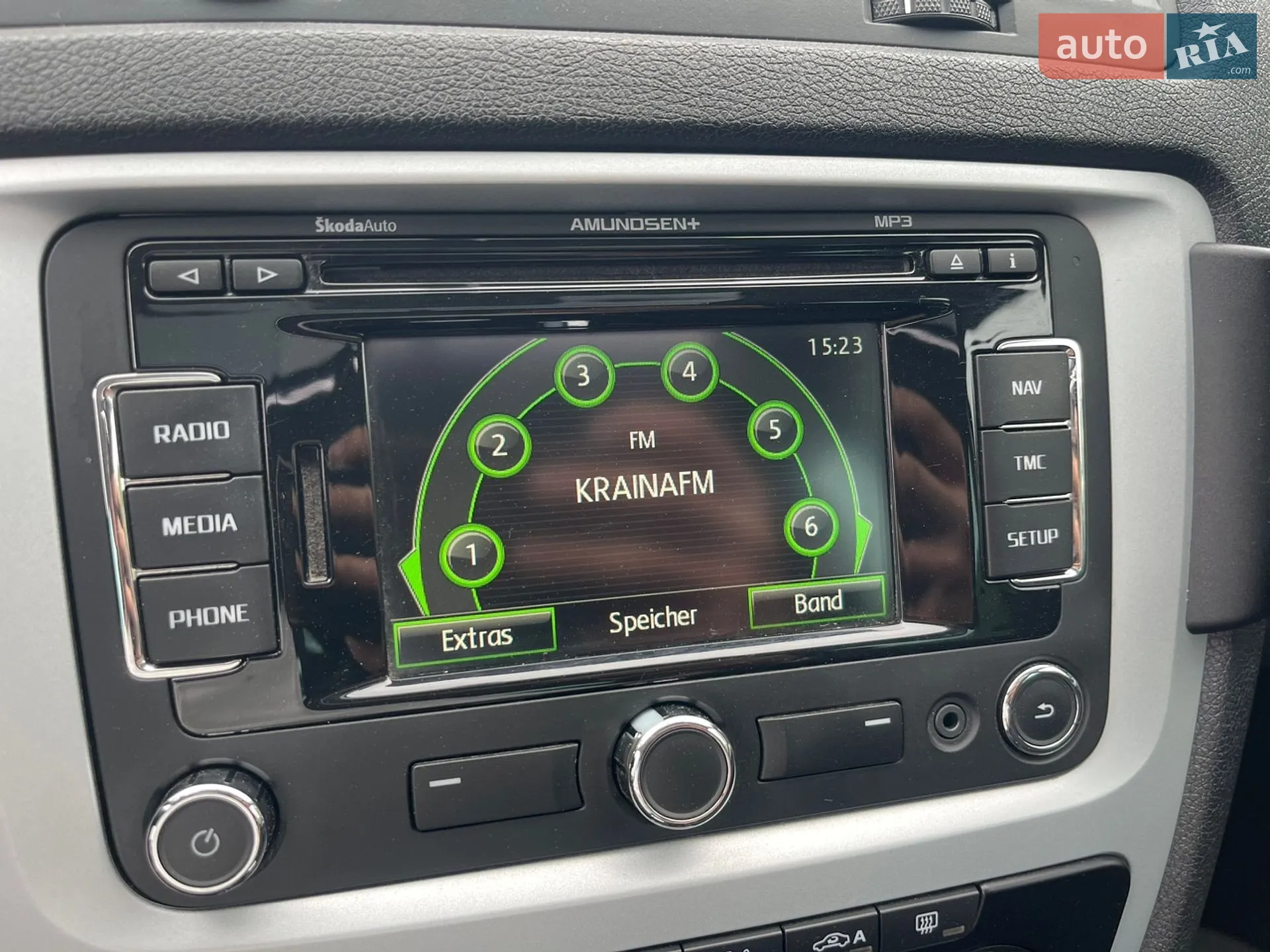 2011 Skoda Octavia - мініатюра 43