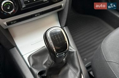 Универсал Skoda Octavia 2012 в Луцке
