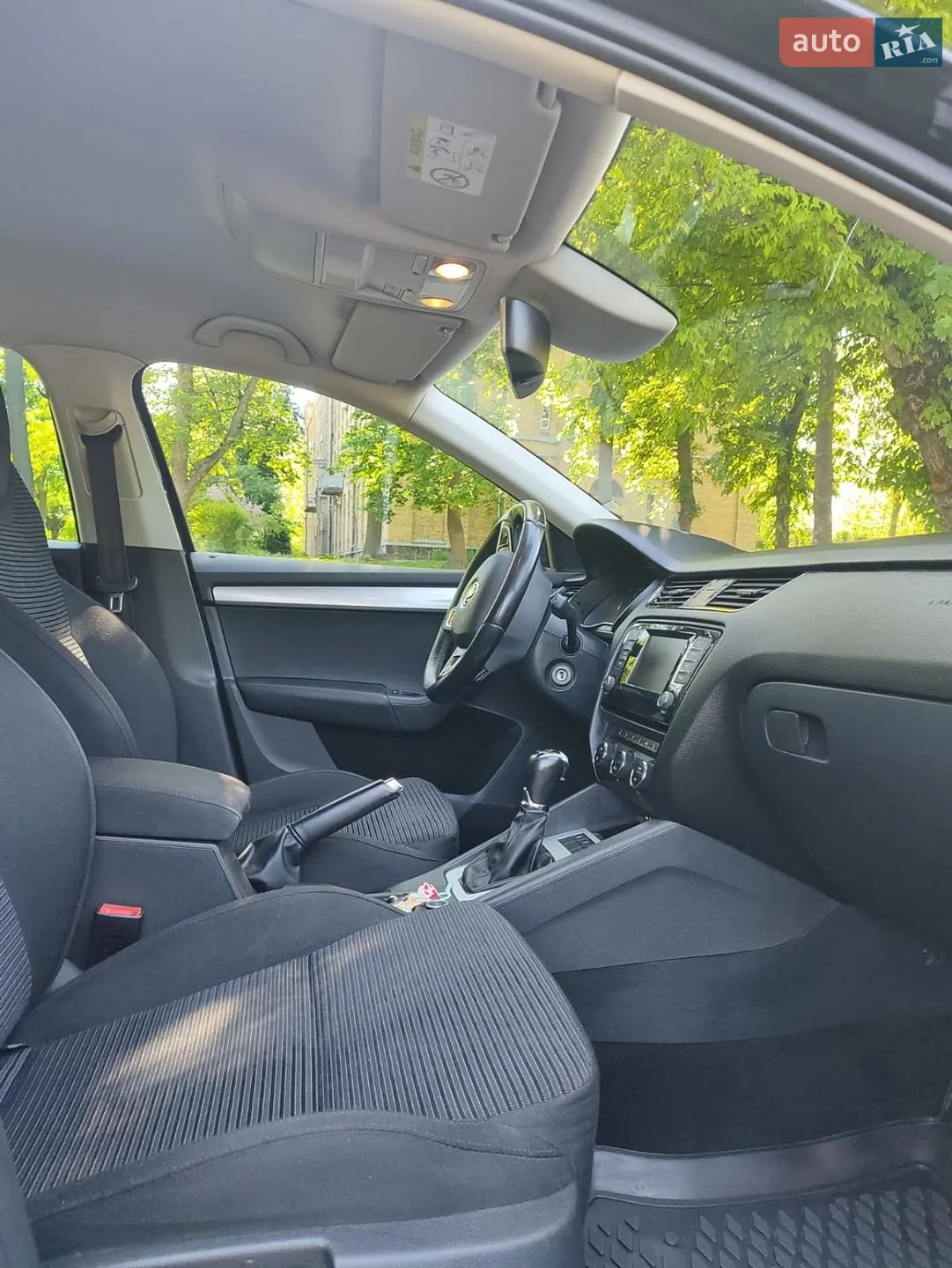 2015 Skoda Octavia - мініатюра 19