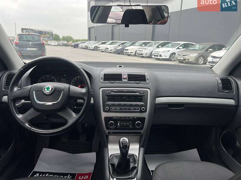 Лифтбек Skoda Octavia 2011 в Львове