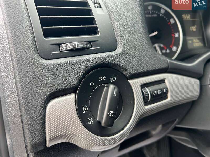 Лифтбек Skoda Octavia 2011 в Львове