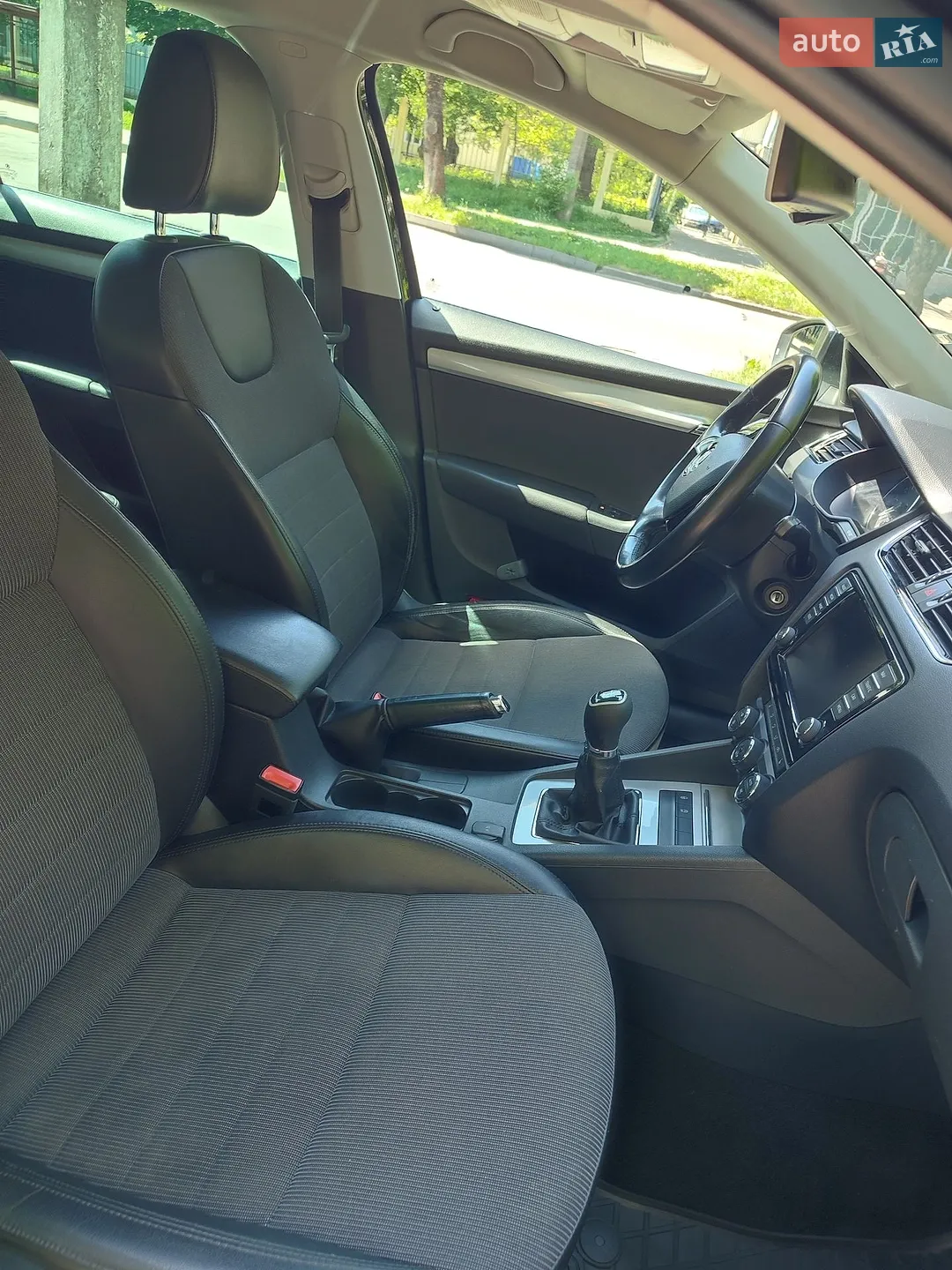 2014 Skoda Octavia - мініатюра 38