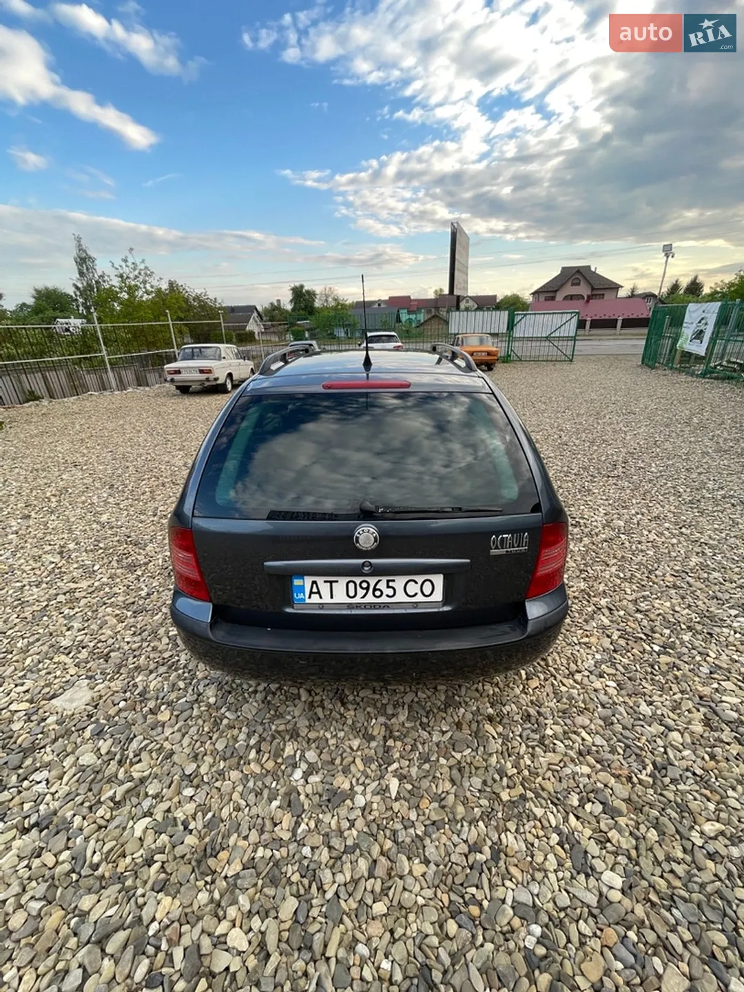 2010 Skoda Octavia - мініатюра 6