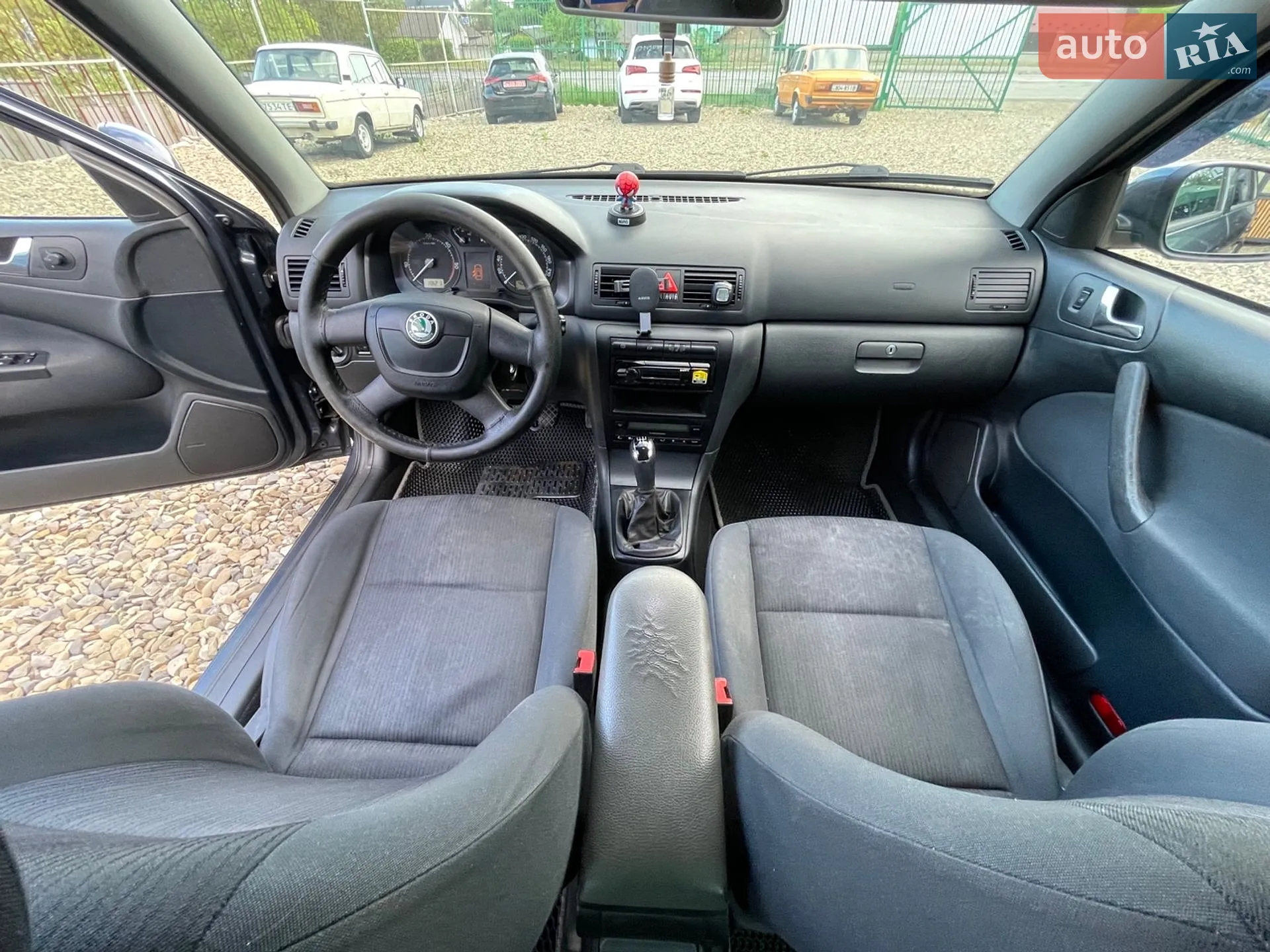 2010 Skoda Octavia - мініатюра 14