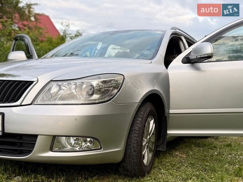 Универсал Skoda Octavia 2010 в Чорткове