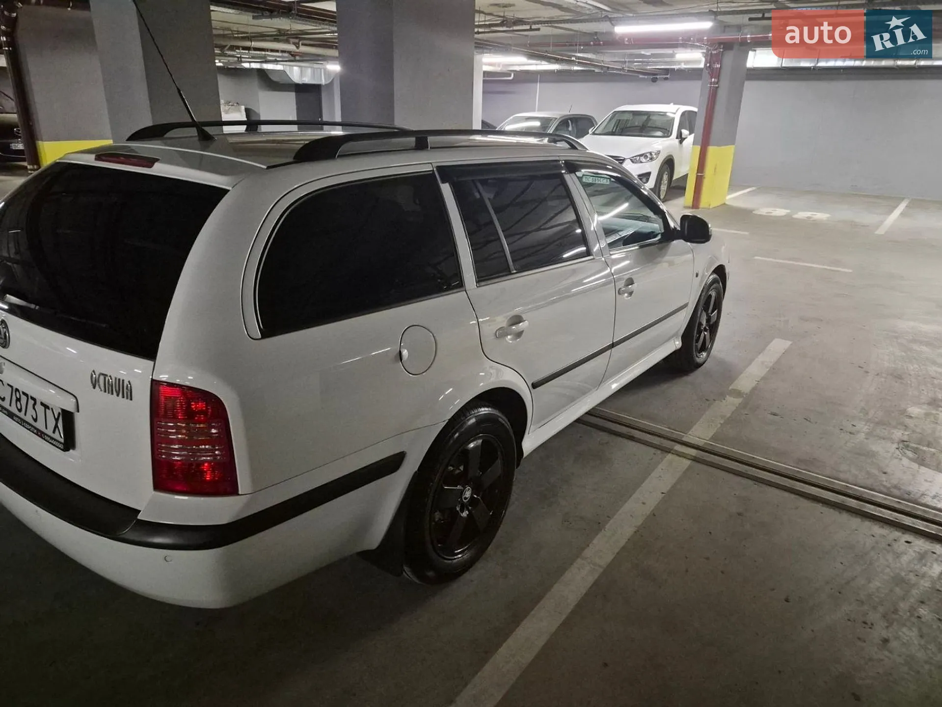 2010 Skoda Octavia - мініатюра 24