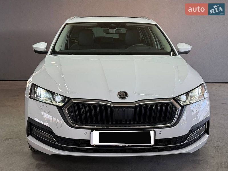 Универсал Skoda Octavia 2020 в Одессе