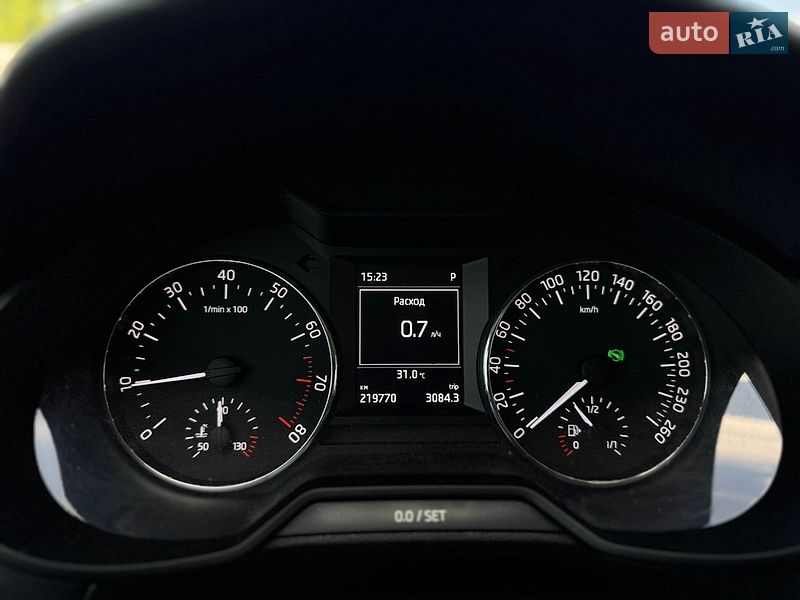 Лифтбек Skoda Octavia 2014 в Днепре
