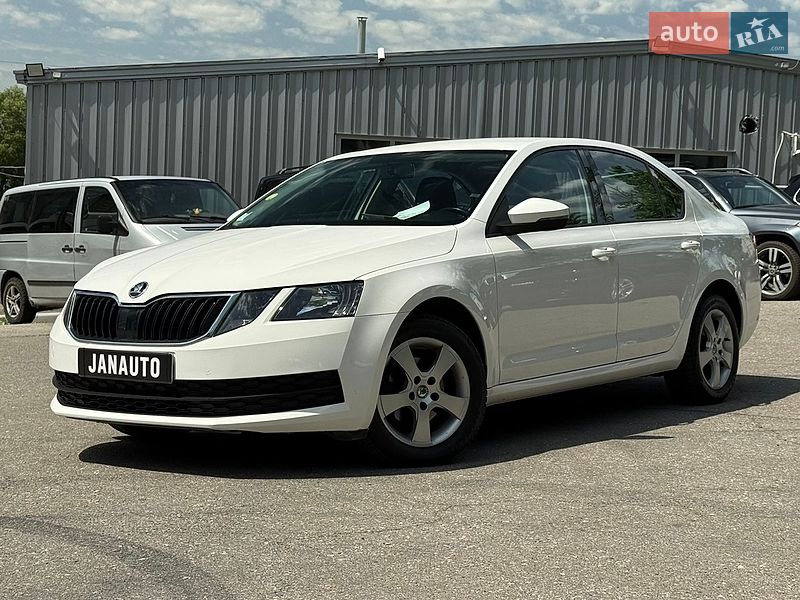 Лифтбек Skoda Octavia 2019 в Харькове фото Лифтбек Skoda Octavia 2019 в Харькове