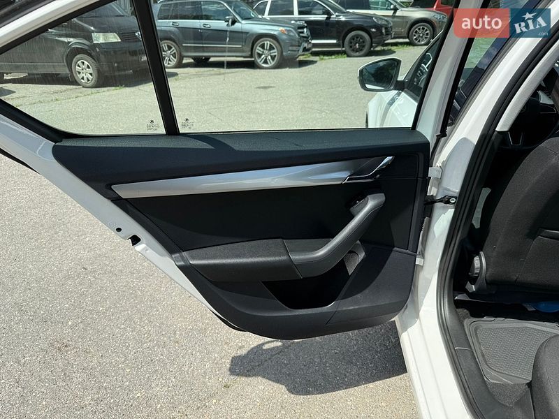 Лифтбек Skoda Octavia 2019 в Харькове фото 16 Лифтбек Skoda Octavia 2019 в Харькове