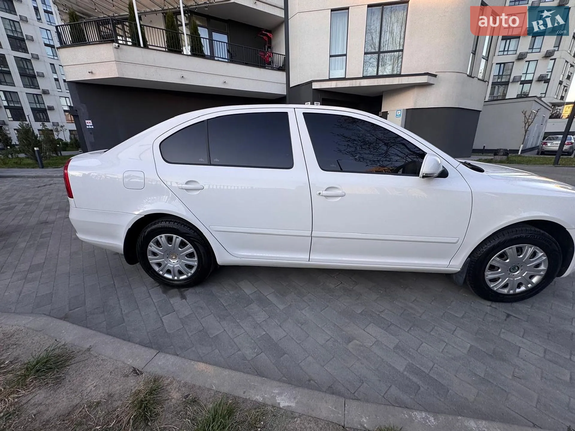 2011 Skoda Octavia - мініатюра 3