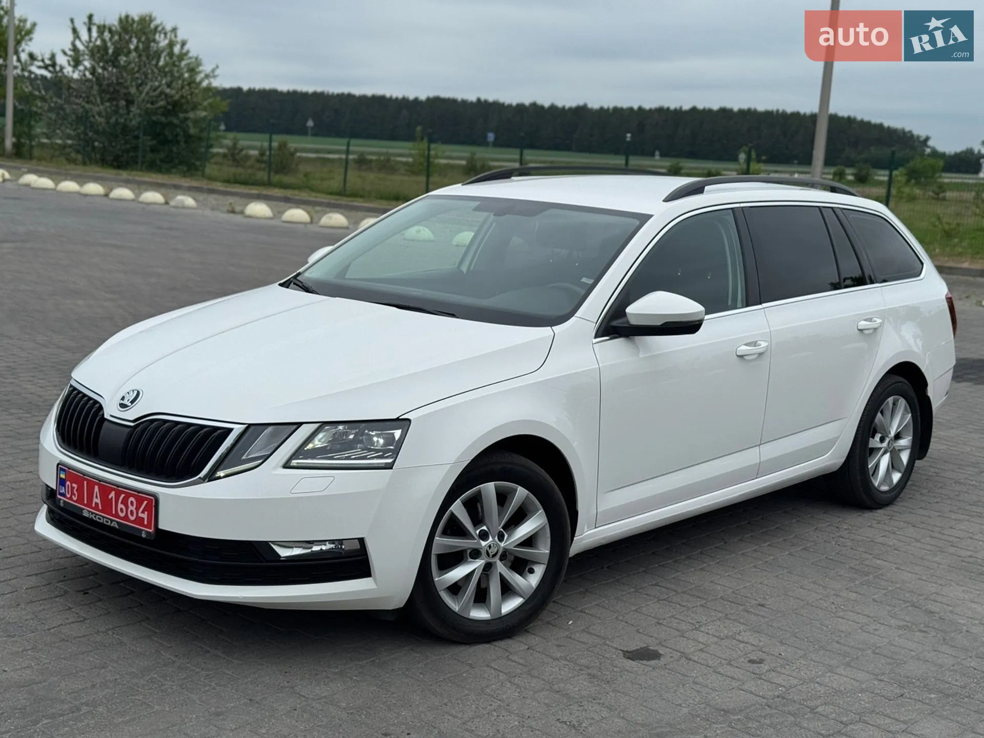 2018 Skoda Octavia - мініатюра 3