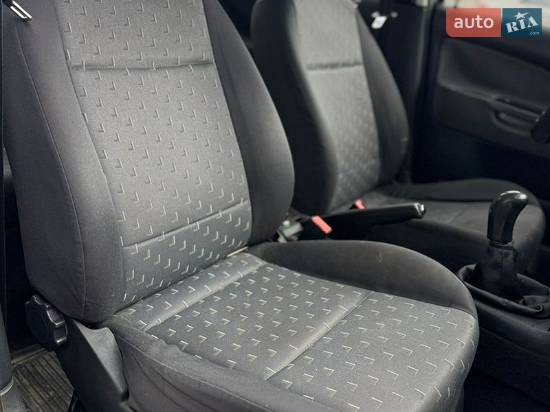 Лифтбек Skoda Octavia 2004 в Киеве