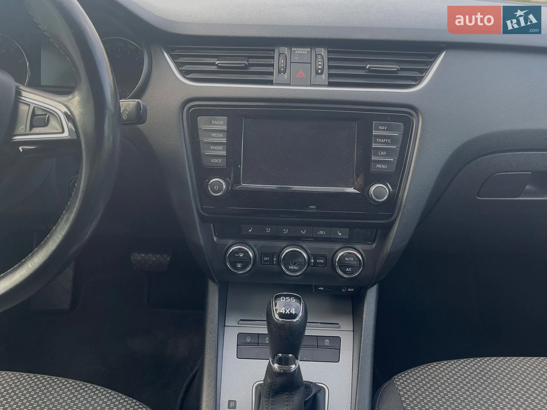 2016 Skoda Octavia - мініатюра 40