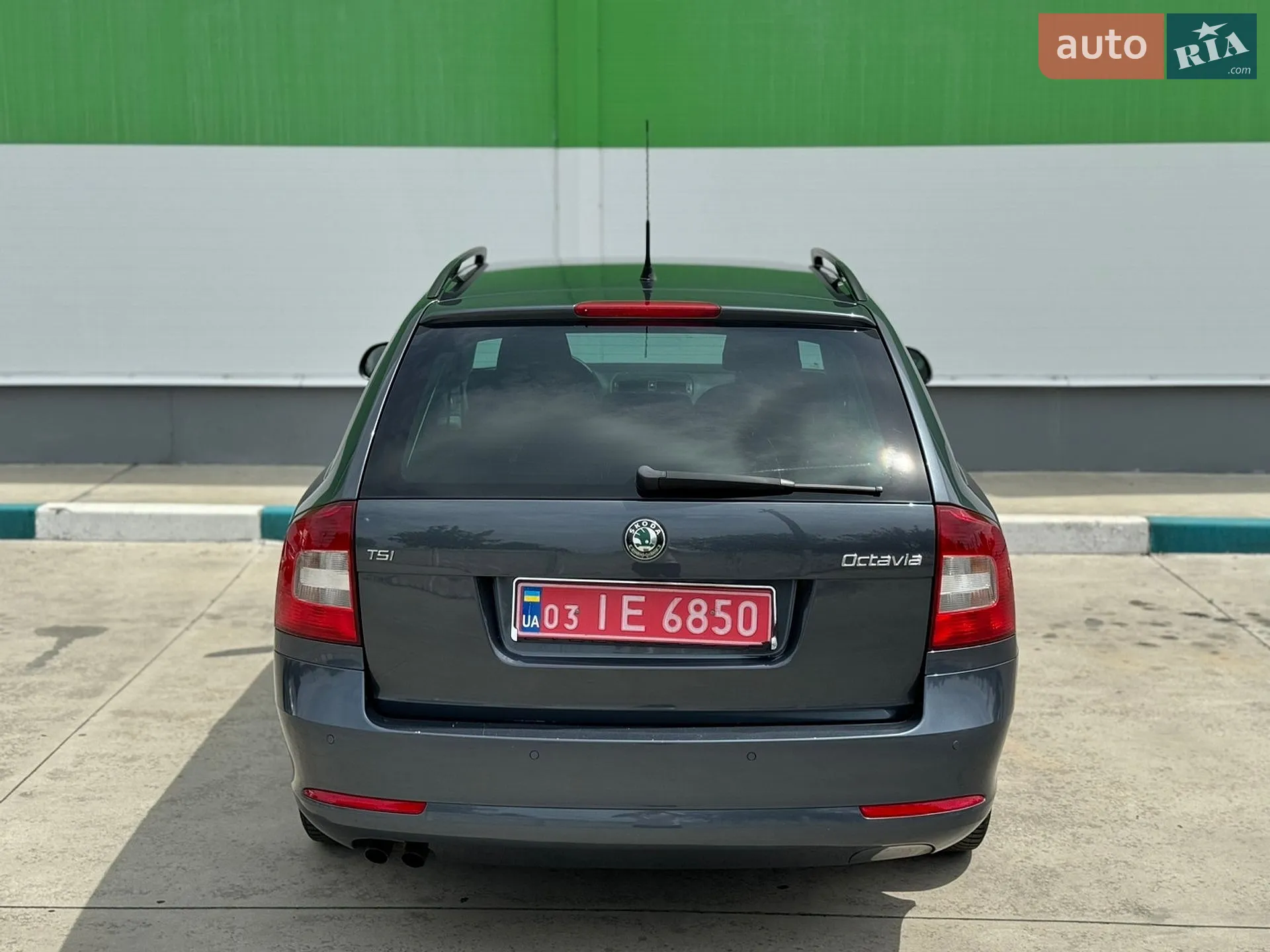 2010 Skoda Octavia - мініатюра 19
