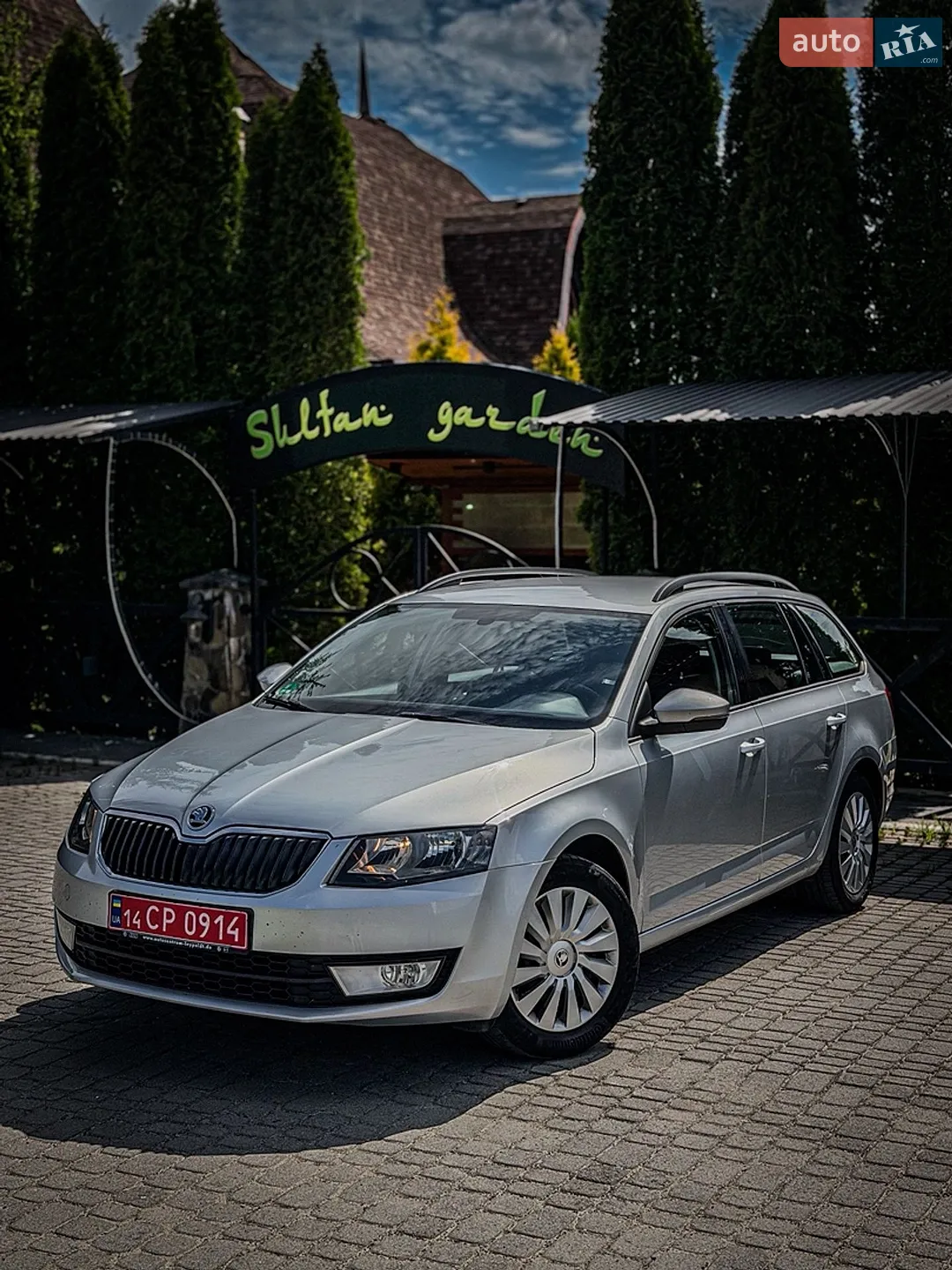 2015 Skoda Octavia - фото 1