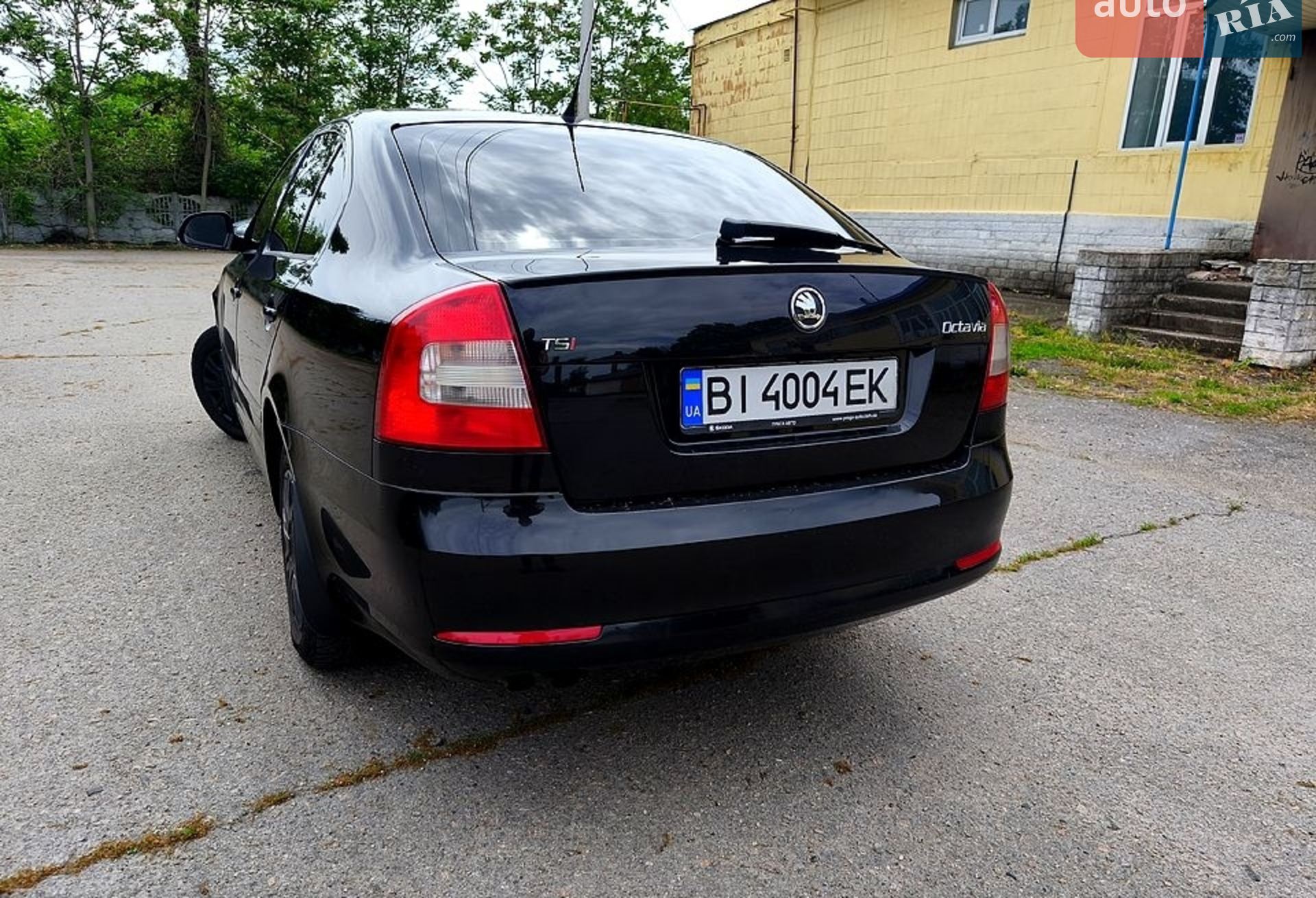2010 Skoda Octavia - мініатюра 3