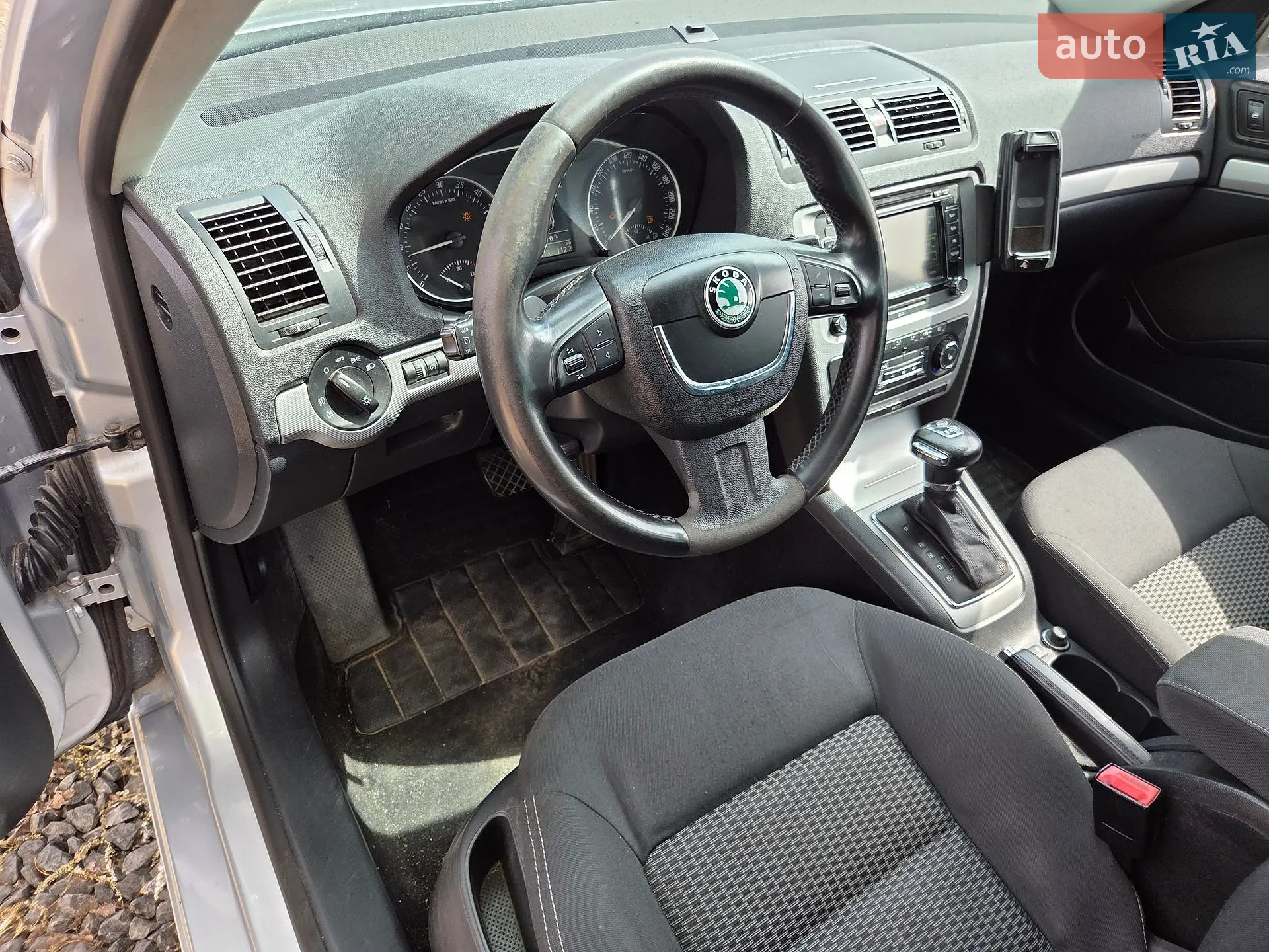 2011 Skoda Octavia - мініатюра 12